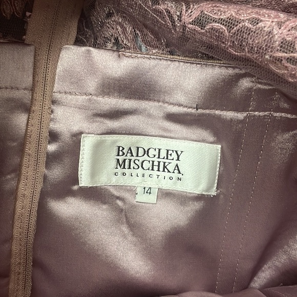 Dust pink Badgley Mischka dress - Picture 7 of 7